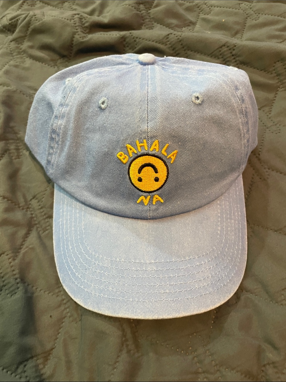 Le Petit Elefant Bahala Na Hat